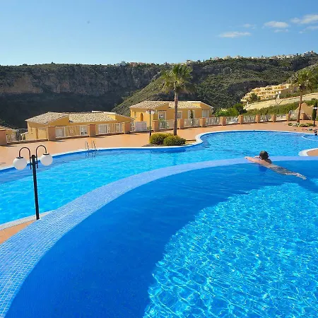 Montecala.4 *