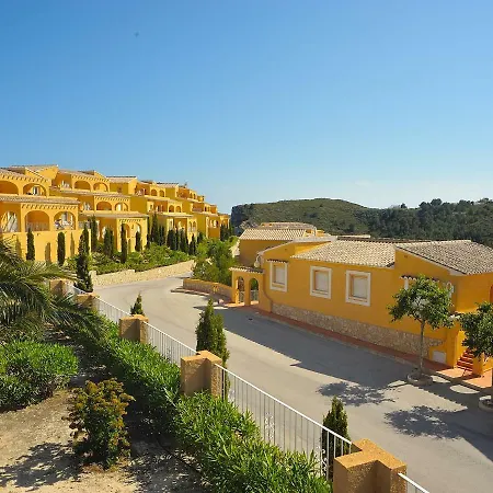Montecala.4 *